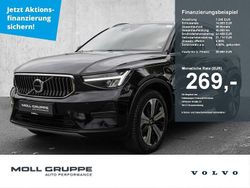 Black solid (stone) / solid Gebraucht 2022 Volvo XC40 Core SUV | 28.960 € (Guter Preis)