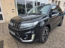 Schwarz Gebraucht 2024 Suzuki Vitara SUV | 22.990 € (Fairer Preis)