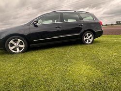 Schwarz Gebraucht 2009 VW Passat Kombi | 3.900 € (Fairer Preis)