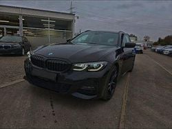 Schwarz Gebraucht 2021 BMW 330e M Sport Kombi | 30.000 € (Guter Preis)