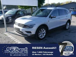 Silber metallic Gebraucht 2018 VW Tiguan Allspace Highline SUV | 31.790 € (Fairer Preis)