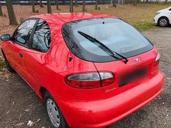 Rot Gebraucht 2003 Chevrolet Lanos Limousine | 850 €