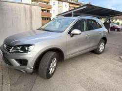 Grau Gebraucht 2016 VW Touareg SUV | 23.500 € (Etwas zu teuer)