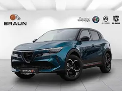 Blau Neu 2025 Alfa Romeo GT Junior Edizione Speciale Limousine | 31.850 €