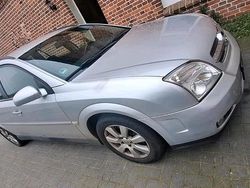 Gebraucht 2004 Opel Vectra Kombi | 2.500 € (Teuer)