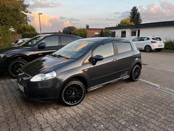 Grau Gebraucht 2007 Fiat Punto Kleinwagen | 4.000 €