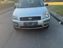 Silber Gebraucht 2003 Ford Fusion Limousine | 2.500 € (Fairer Preis)