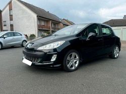 Schwarz Gebraucht 2009 Peugeot 308 Limousine | 850 € (Superpreis)