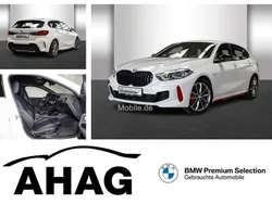 Alpinweiß uni Gebraucht 2024 BMW 128 Sport Line Limousine | 35.940 € (Fairer Preis)