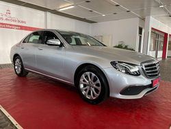 Iridiumsilber Gebraucht 2017 Mercedes E200 Limousine | 22.900 € (Fairer Preis)