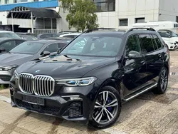 Saphirschwarz Gebraucht 2019 BMW X7 M Sport SUV | 49.990 € (Teuer)