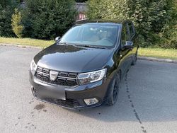 Schwarz Gebraucht 2017 Dacia Sandero Kleinwagen | 5.900 € (Guter Preis)