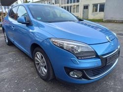 Blau majorelle Gebraucht 2012 Renault Mégane III Dynamique Limousine | 2.450 € (Superpreis)