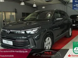 Uranograu Gebraucht 2024 VW Tiguan Life SUV | 34.400 € (Fairer Preis)