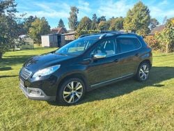 Schwarz Gebraucht 2015 Peugeot 2008 Allure SUV | 5.990 € (Superpreis)