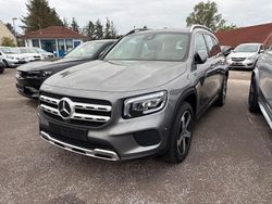 Mountaingrau Gebraucht 2021 Mercedes GLB220 SUV | 31.950 € (Guter Preis)
