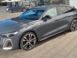 Grau Gebraucht 2025 Audi A5 Edition .1 Kombi | 48.900 € (Superpreis)