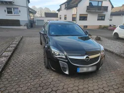 Schwarz Gebraucht 2016 Opel Insignia OPC Kombi | 15.500 € (Etwas zu teuer)