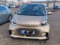 Gold Gebraucht 2021 Smart ForTwo Electric Drive Passion Coupé | 9.800 € (Fairer Preis)