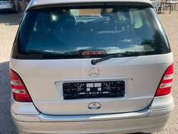 Silber Gebraucht 2003 Mercedes A160 Avantgarde Van / Kleinbus | 2.050 € (Fairer Preis)