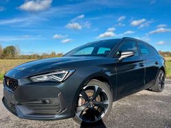 Grau Gebraucht 2023 Cupra Leon Limousine | 24.805 € (Guter Preis)