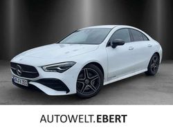 Digitalweiß Gebraucht 2023 Mercedes CLA200 AMG line Coupé | 38.980 € (Teuer)