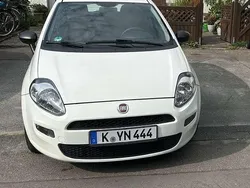 Weiß Gebraucht 2018 Fiat Punto Basis Kleinwagen | 5.199 € (Fairer Preis)