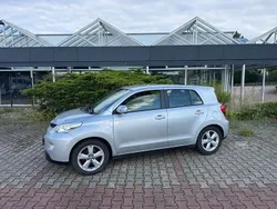 Silber Gebraucht 2010 Toyota Urban Cruiser SUV | 2.690 € (Fairer Preis)