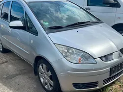 Silber Gebraucht 2006 Mitsubishi Colt Motion Van / Kleinbus | 2.500 € (Fairer Preis)