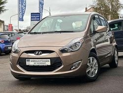 Grau Gebraucht 2013 Hyundai ix20 Kleinwagen | 8.690 € (Fairer Preis)