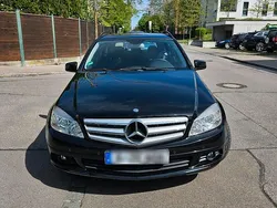 Schwarz Gebraucht 2010 Mercedes C200 Kombi | 7.000 €