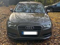 Braun Gebraucht 2014 Audi A3 Limousine | 7.900 € (Etwas zu teuer)