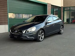 Grau Gebraucht 2011 Volvo S60 R-Design Limousine | 10.480 €