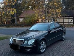 Schwarz Gebraucht 2007 Mercedes E300 Limousine | 9.500 €
