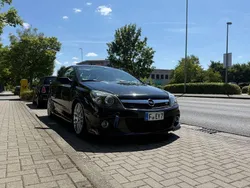 Schwarz Gebraucht 2006 Opel Astra GTC Sport Limousine | 6.200 €