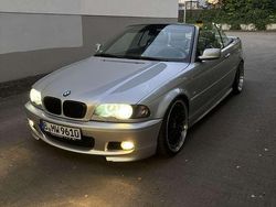 Grau Gebraucht 2002 BMW 330 Cabriolet Cabrio | 12.000 € (Fairer Preis)