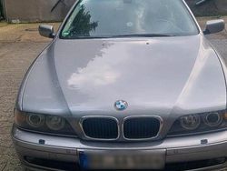 Silber Gebraucht 2000 BMW 520 Kombi | 3.800 € (Fairer Preis)