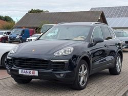 Blau Gebraucht 2015 Porsche Cayenne SUV | 29.980 € (Fairer Preis)