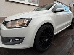 Weiß Gebraucht 2010 VW Polo Team Limousine | 6.666 € (Fairer Preis)