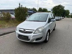 Silber Gebraucht 2009 Opel Zafira Innovation Van / Kleinbus | 2.999 € (Guter Preis)