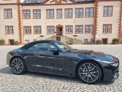 Schwarz Gebraucht 2023 Mercedes SL43 AMG AMG Cabrio | 101.400 € (Etwas zu teuer)