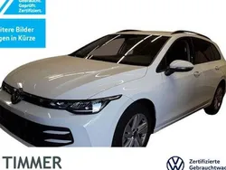 Weiß Gebraucht 2024 VW Golf VIII Life Kombi | 27.590 € (Fairer Preis)
