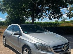 Silber Gebraucht 2014 Mercedes A180 Kleinwagen | 10.000 € (Fairer Preis)