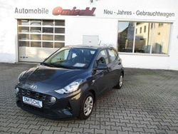 Grau Gebraucht 2023 Hyundai i10 Trend Kleinwagen | 13.850 € (Fairer Preis)