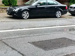 Schwarz Gebraucht 2006 Mercedes E220 Limousine | 2.999 € (Fairer Preis)