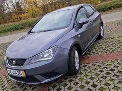 Grau Gebraucht 2016 Seat Ibiza CONNECT Limousine | 6.400 € (Guter Preis)