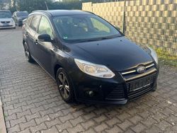 Schwarz Gebraucht 2014 Ford Focus SYNC Edition Limousine | 4.990 € (Fairer Preis)