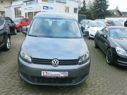 Natural grey metallic (metallic) Gebraucht 2012 VW Caddy Trendline Van / Kleinbus | 10.980 € (Teuer)