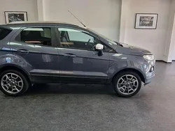 Grau Gebraucht 2016 Ford Ecosport Titanium SUV | 7.990 € (Guter Preis)