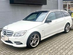 Weiß Gebraucht 2010 Mercedes C250 Avantgarde Kombi | 12.920 €